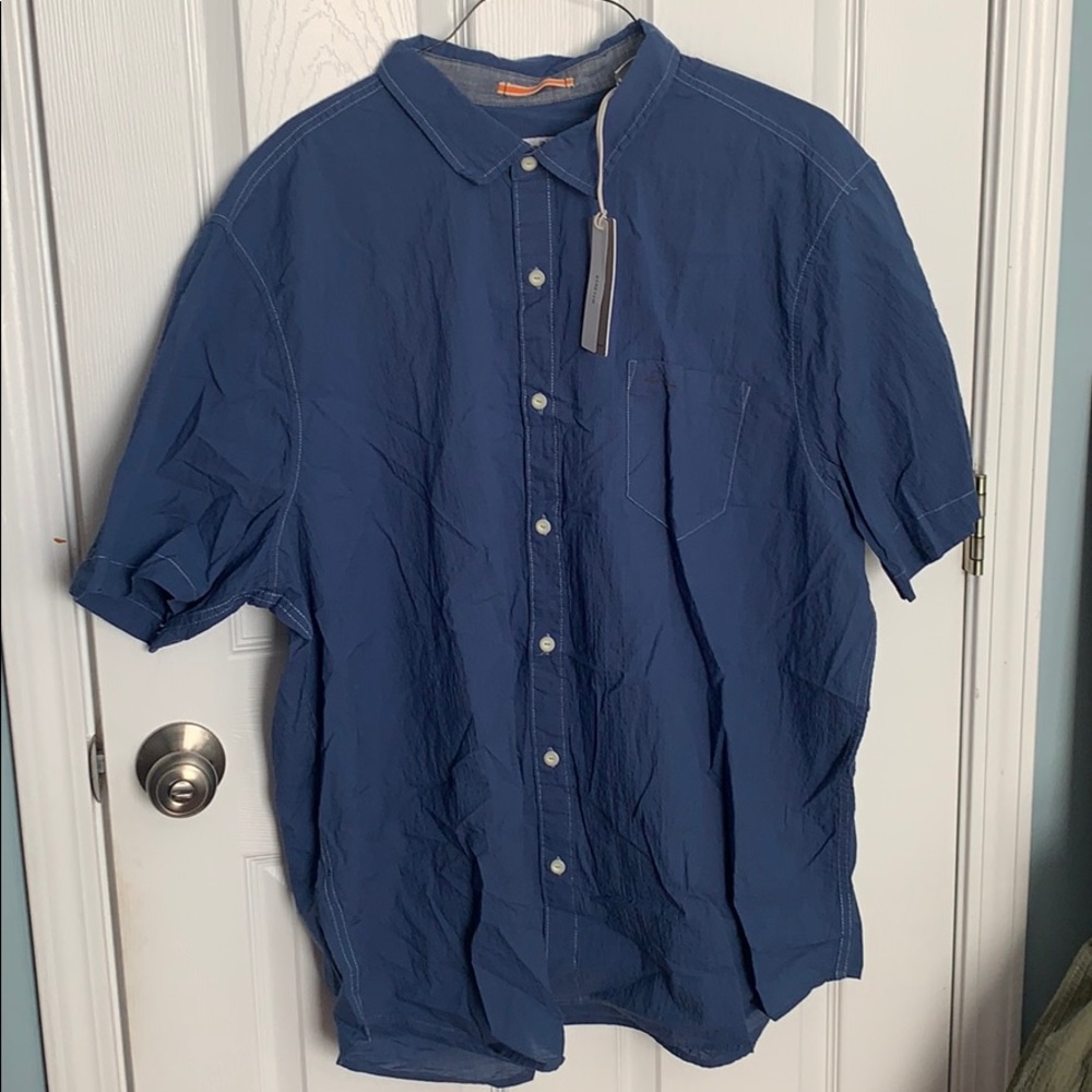 Short sleeve men’s button down